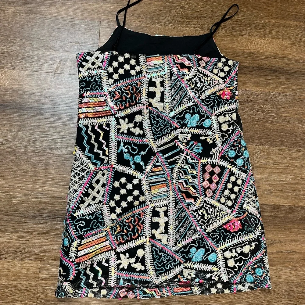 BB Dakota Sequin Mini Dress Geometric Pattern Size 4